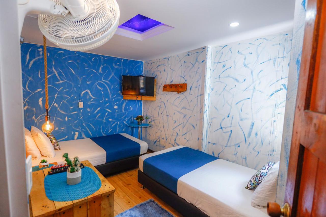 Hotel The Garden Lleras 10 Medellín Zewnętrze zdjęcie