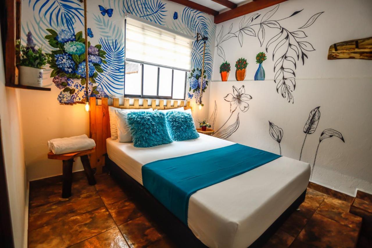 Hotel The Garden Lleras 10 Medellín Zewnętrze zdjęcie