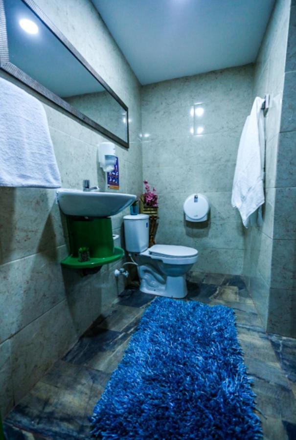 Hotel The Garden Lleras 10 Medellín Zewnętrze zdjęcie